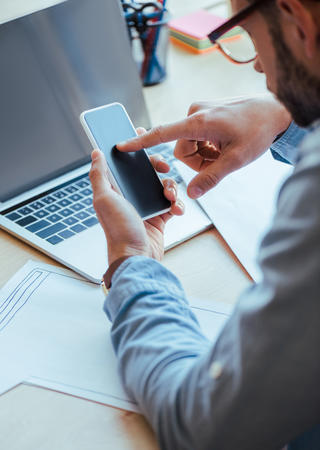 redes sociales hombre ©Freepik